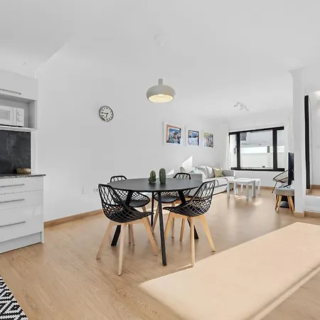 Holiday home Casahost Casa Hola